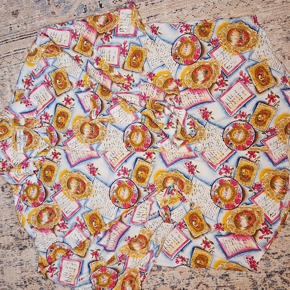 Vintage 80s GUESS by Georges Marciano Floral Button-Up Blouse - Picture 6 of 9